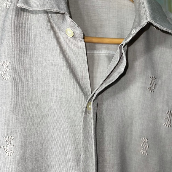 Exclusive Guayabera top - Picture 6 of 8